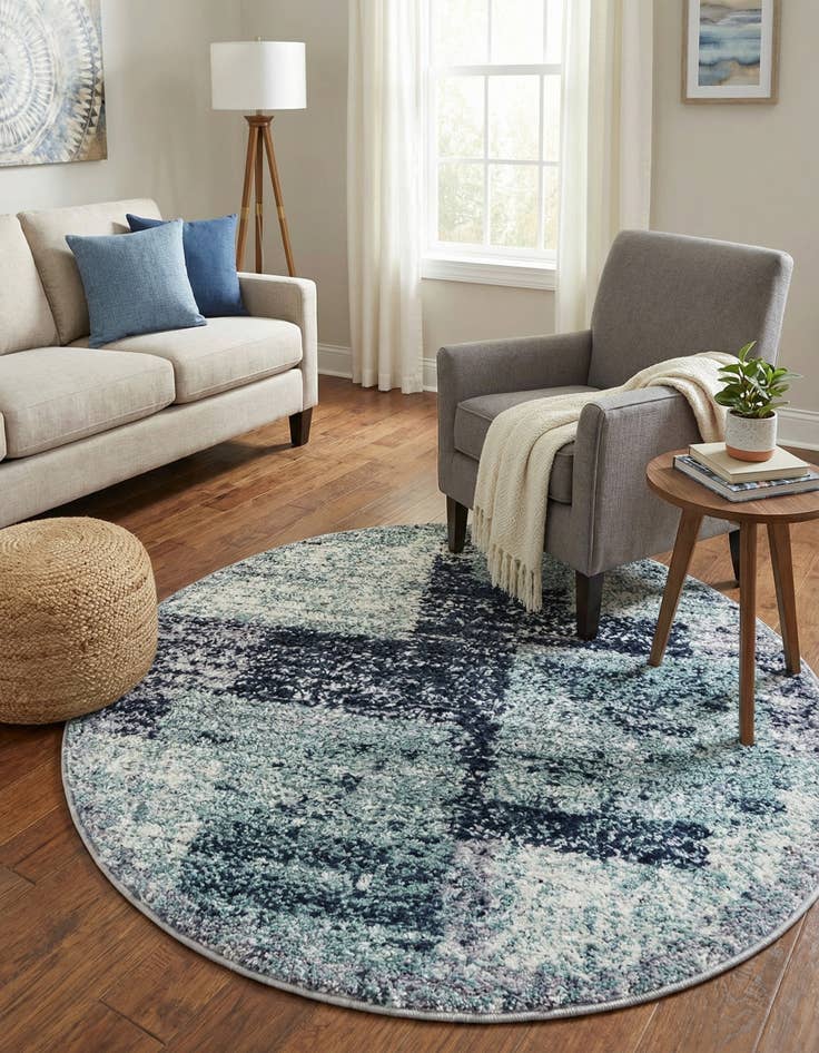 Detail image of 3' 1 x 3' 1 Tucson Round Rug