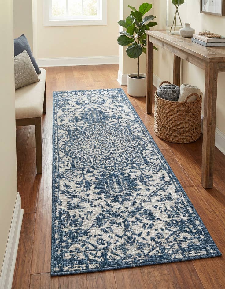 Detail image of 2' x 6' Easy-Clean Jill Zarin Dubai Indoor / Outdoor Runner Rug