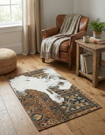 2' x 3' 6 Hand Knotted Ultra Vintage Persian Wool Rug