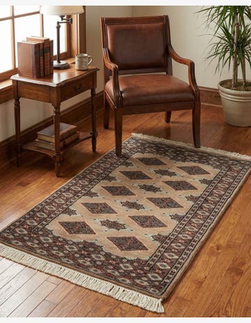 2' 6 x 3' 10 Hand Knotted Bokhara Wool Rug