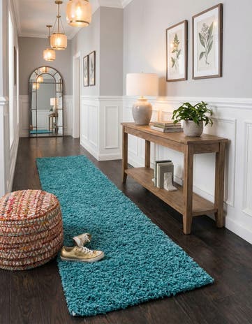 2' 7 x 13' Solid Shag Runner Rug