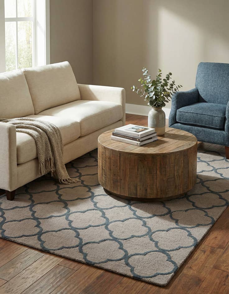 Detail image of 5' x 7' 11 Luna Rug