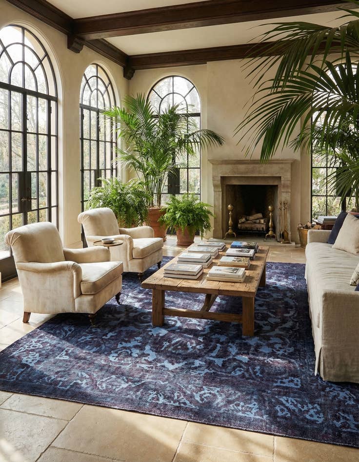 Detail image of 9' 6 x 13' 3 Vintage Royal Wool Rug