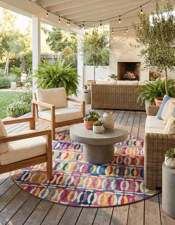 7' 10 x 7' 10 Easy-Clean Modern Indoor / Outdoor Round Rug