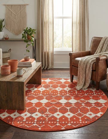 Rust Red Easy-Clean Lattice Indoor / Outdoor Round Rug