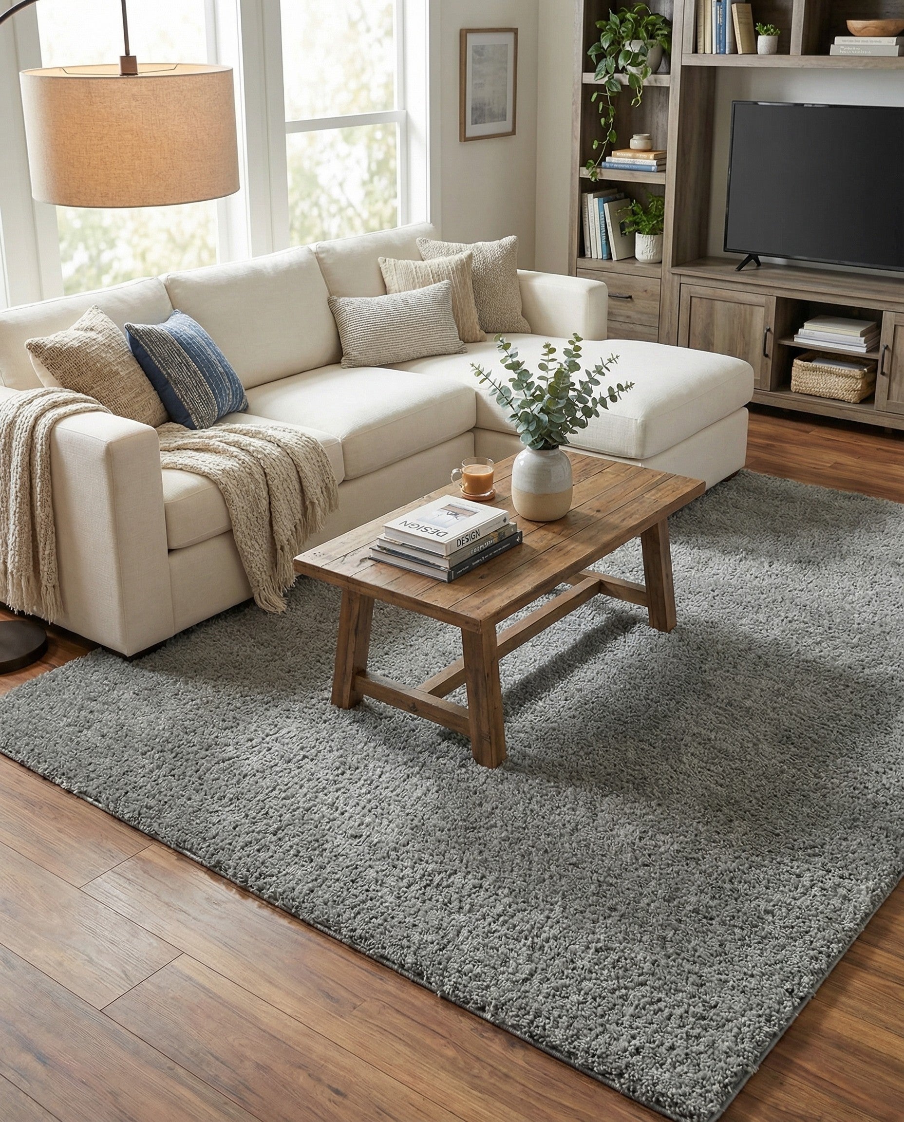  8' x 8' Soft Solid Shag Square Rug