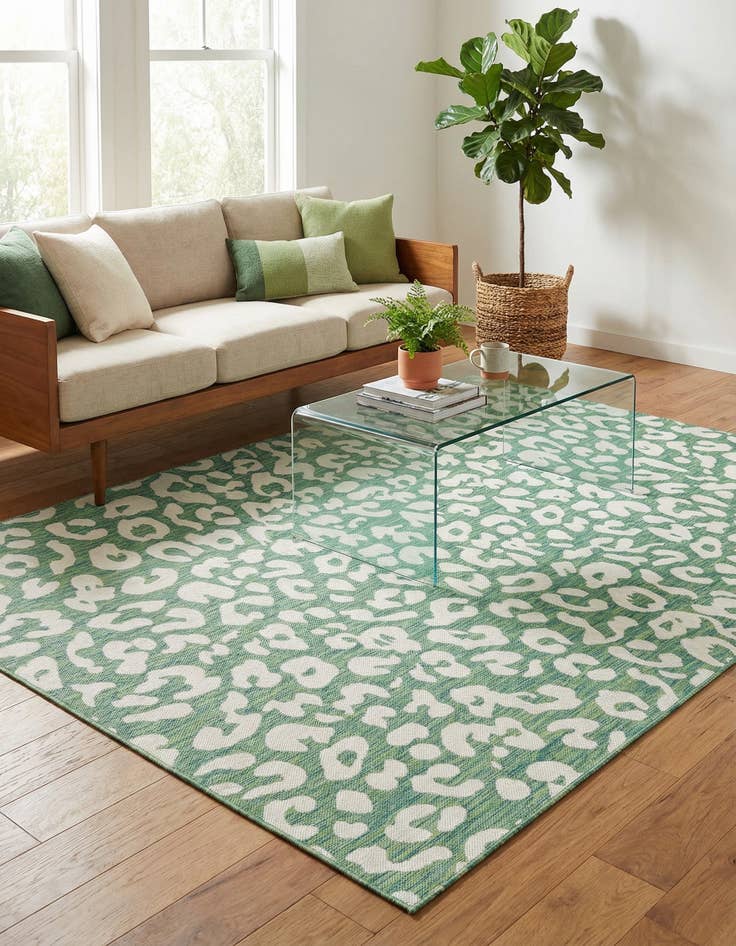 Detail image of 7' x 10' Easy-Clean Safari Indoor / Outdoor Rug