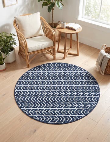4' x 4' Easy-Clean Sabrina Soto Aston Indoor / Outdoor Round Rug