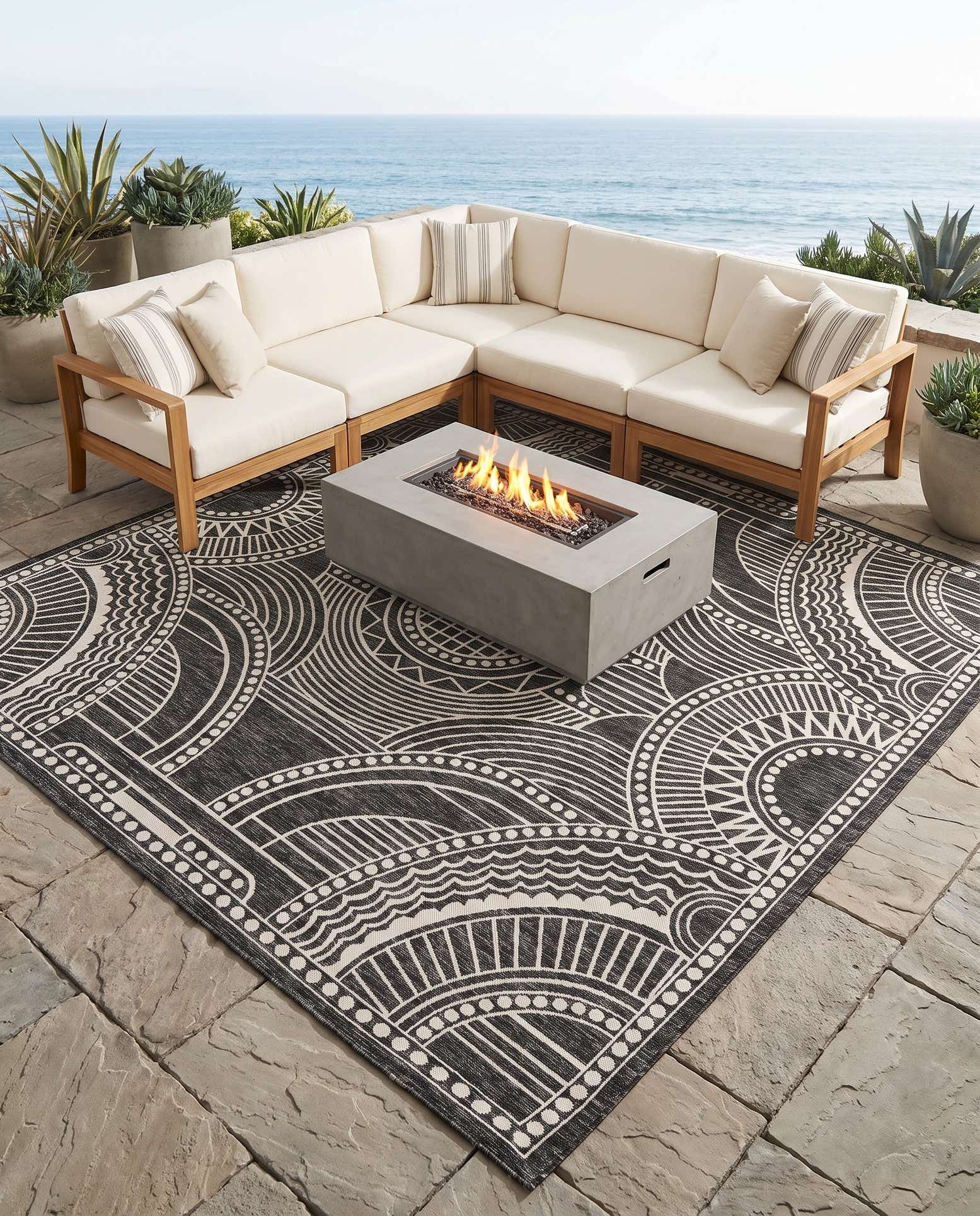 10' x 10' Easy-Clean Traditional Indoor / Outdoor Square Rug