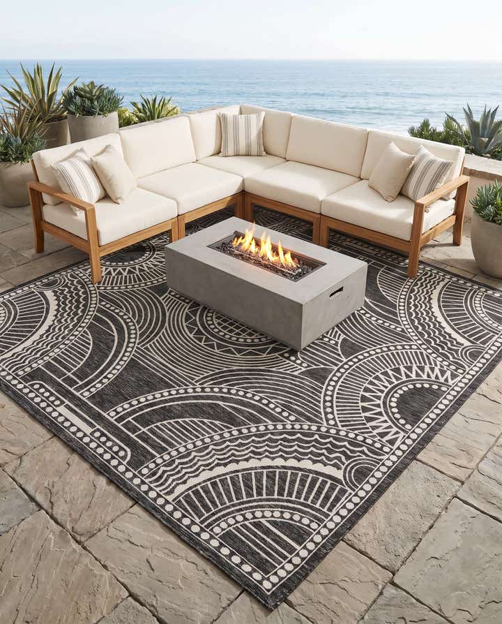 10' x 10' Easy-Clean Traditional Indoor / Outdoor Square Rug