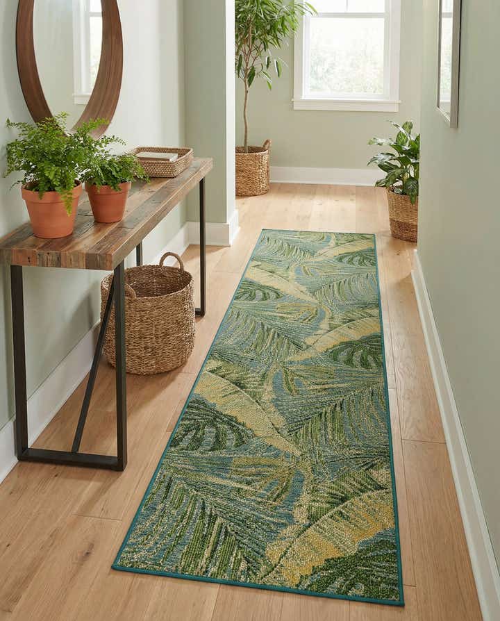 2' 7 x 12' Easy-Clean Botanical Indoor / Outdoor Runner Rug