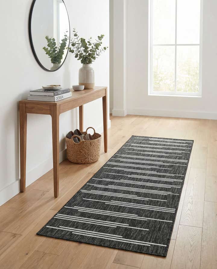 2' x 6' Easy-Clean Modern Indoor / Outdoor Runner Rug