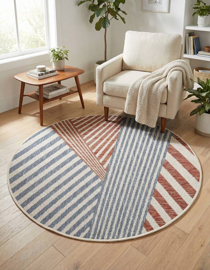 Detail image of 4' x 4' Easy-Clean Jill Zarin Indoor / Outdoor Round Rug