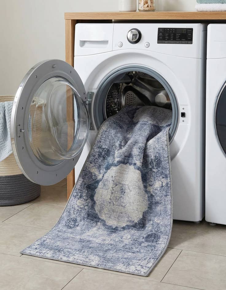 Detail image of 2' x 6'  Washable Yara Runner Rug