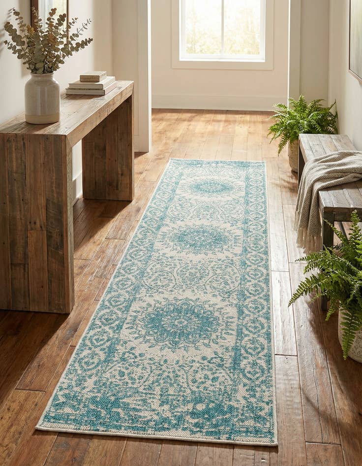 Detail image of  2' x 8'  Washable Traditional Indoor / Outdoor Runner Rug