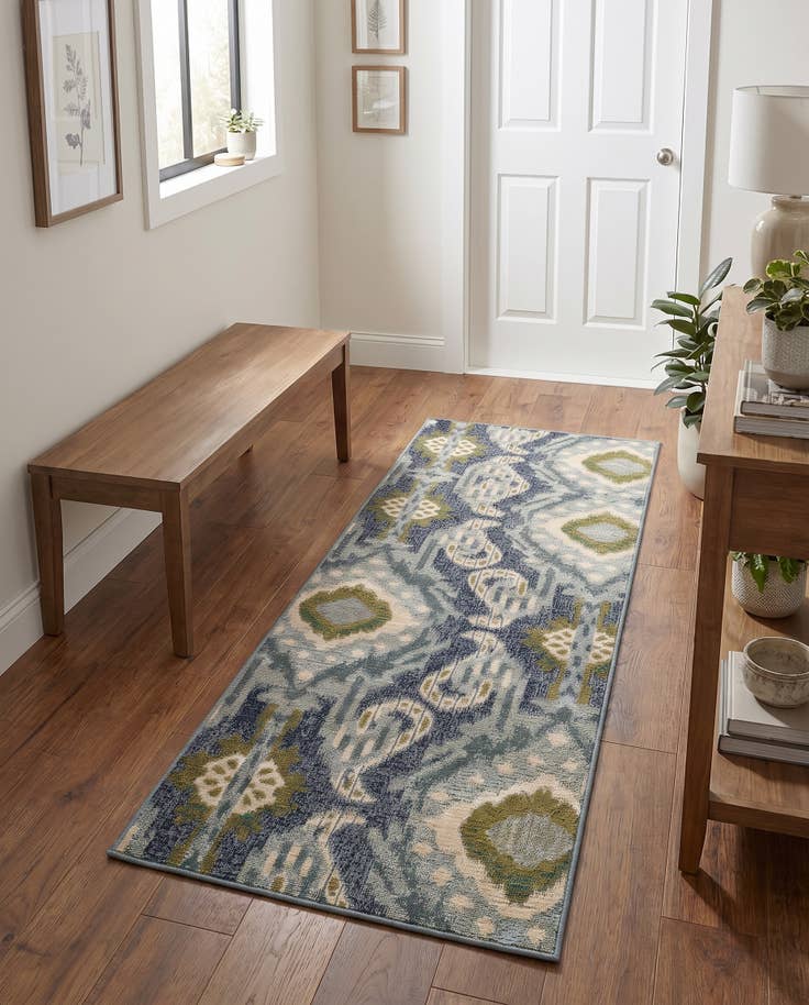 Detail image of 2' 7 x 5' 3 Easy-Clean Modern Indoor / Outdoor Runner Rug