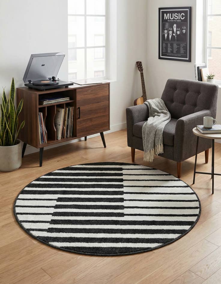 Detail image of 3' x 3' Oslo Round Rug