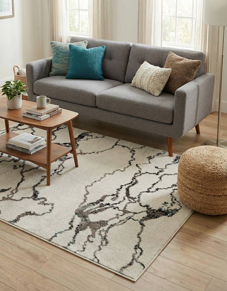 Detail image of 4' x 6' Carrington Rug