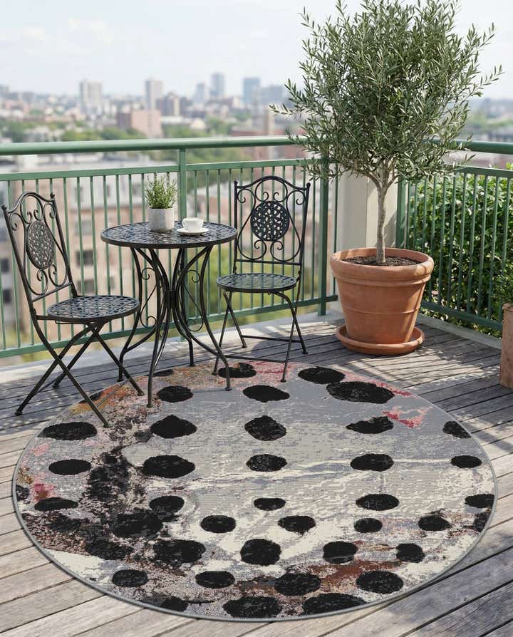 4' x 4' Easy-Clean Modern Indoor / Outdoor Round Rug