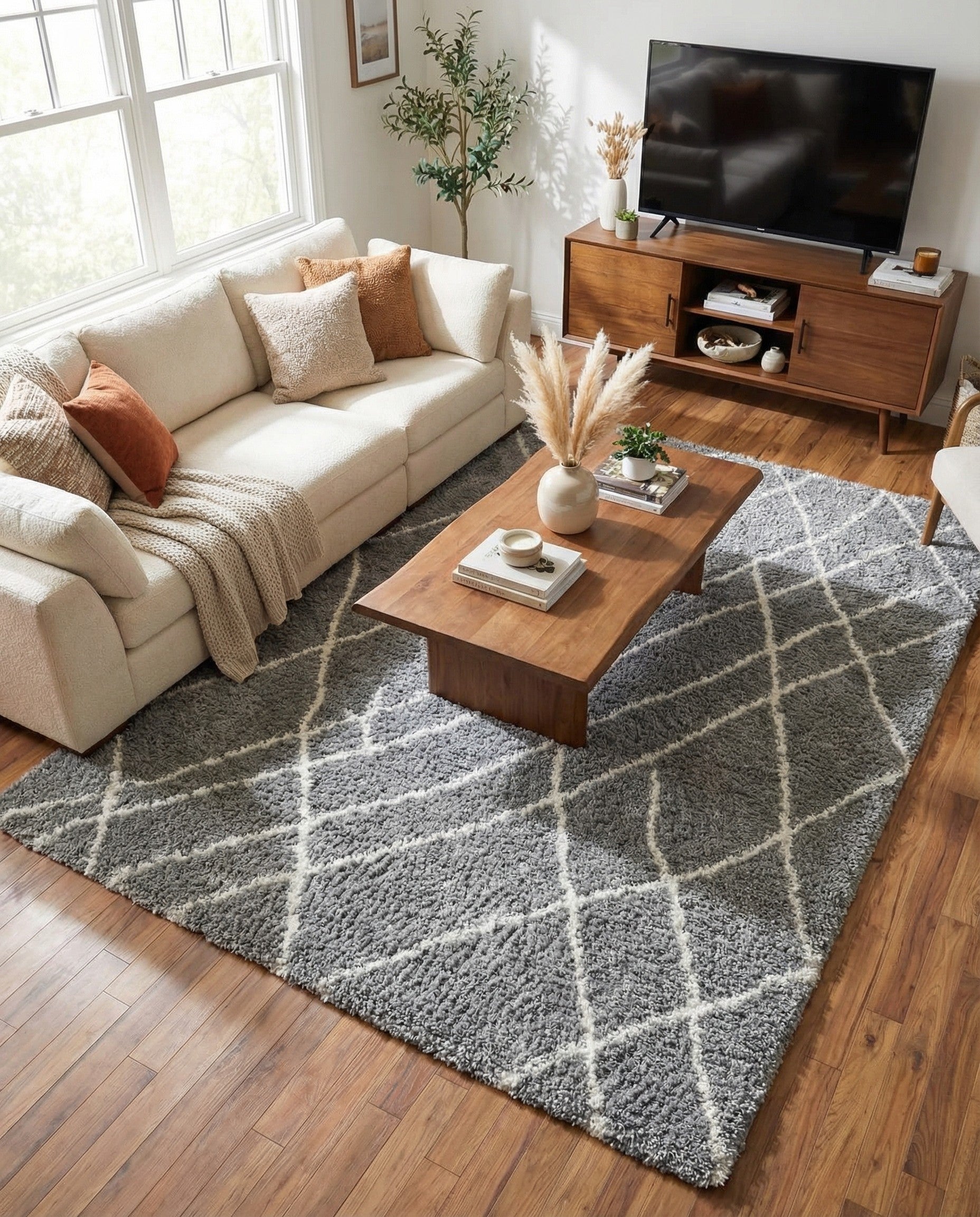  7' x 10' Soft Touch Shag Rug