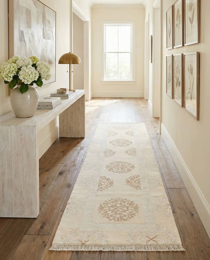 Detail image of 2' 8 x 9' 11 Darya Runner Rug