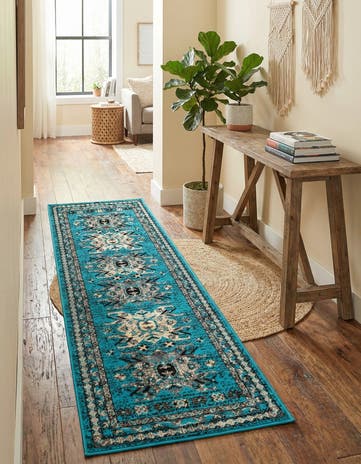 2' x 8' 2 Heris Runner Rug