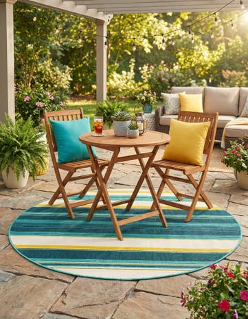 5' x 5' Easy-Clean Border Indoor / Outdoor Round Rug