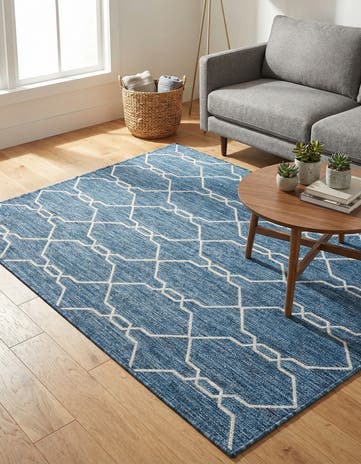 4' x 6' Easy-Clean Lattice Indoor / Outdoor Rug