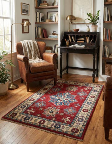 2' 8 x 4' 5 Hand Knotted Kazak Rug