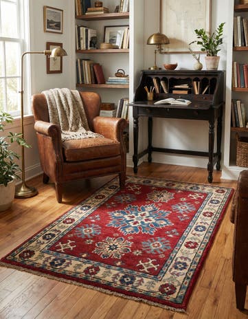 2' 8 x 4' 5 Hand Knotted Kazak Rug