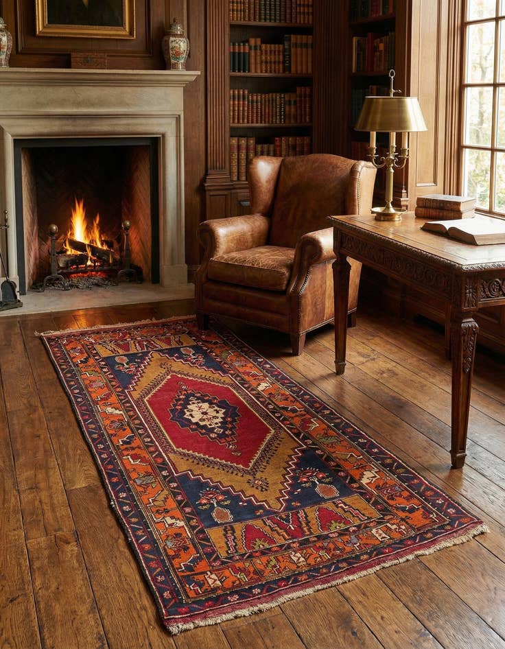 Detail image of 4' 2 x 8' Yuruk Rug