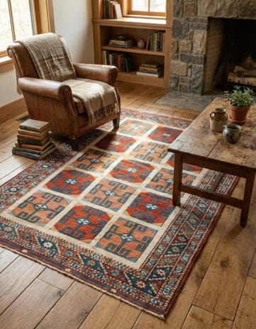 3' 8 x 5' 1 Hand Knotted Heriz Wool Rug