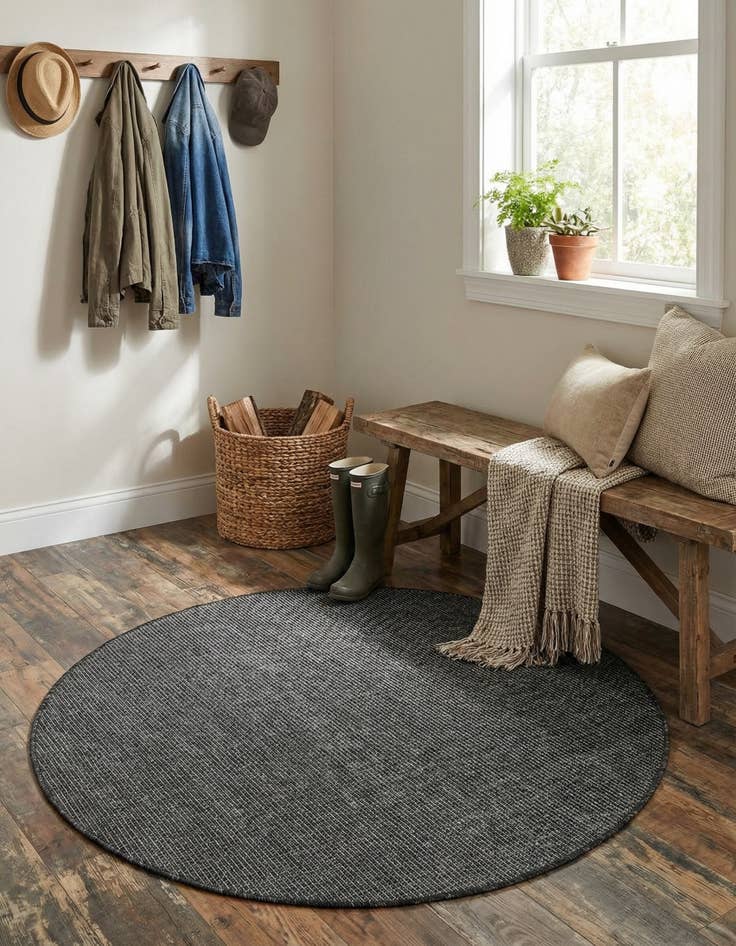 Detail image of 4' x 4'  Washable Solid Indoor / Outdoor Round Rug
