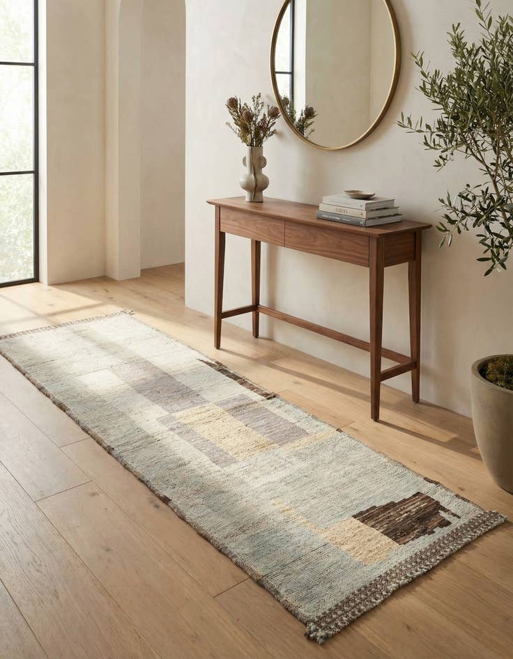 Detail image of 3' 2 x 9' 10  Hand Knotted Beni Marok Rug