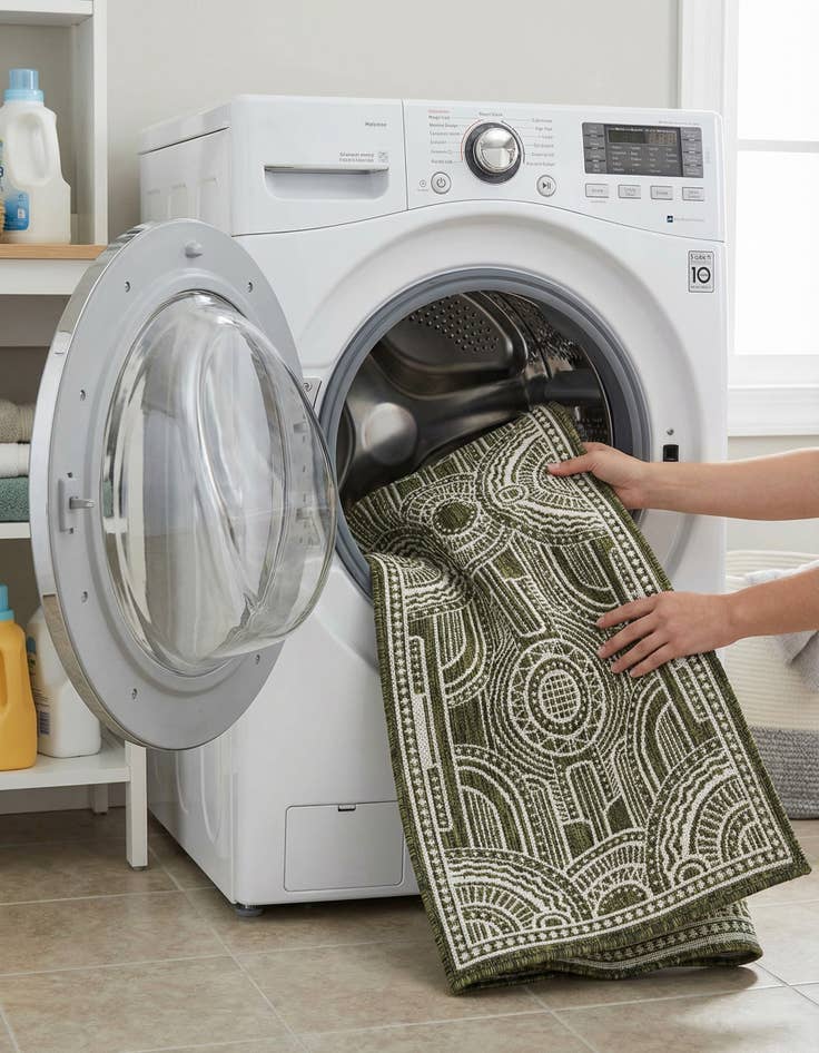 Detail image of 2' x 6'  Washable Traditional Indoor / Outdoor Runner Rug