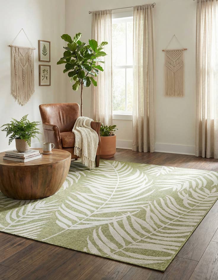 Detail image of 6' x 6'  Washable Botanical Indoor / Outdoor Square Rug