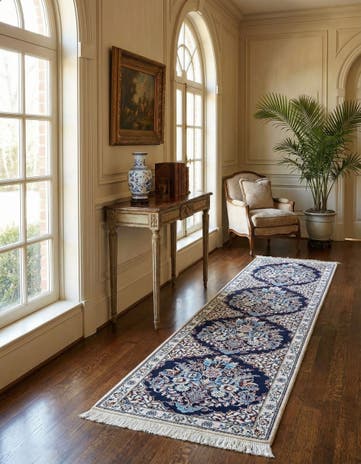 1' 7 x 5' 7 Hand Knotted Nain Rug