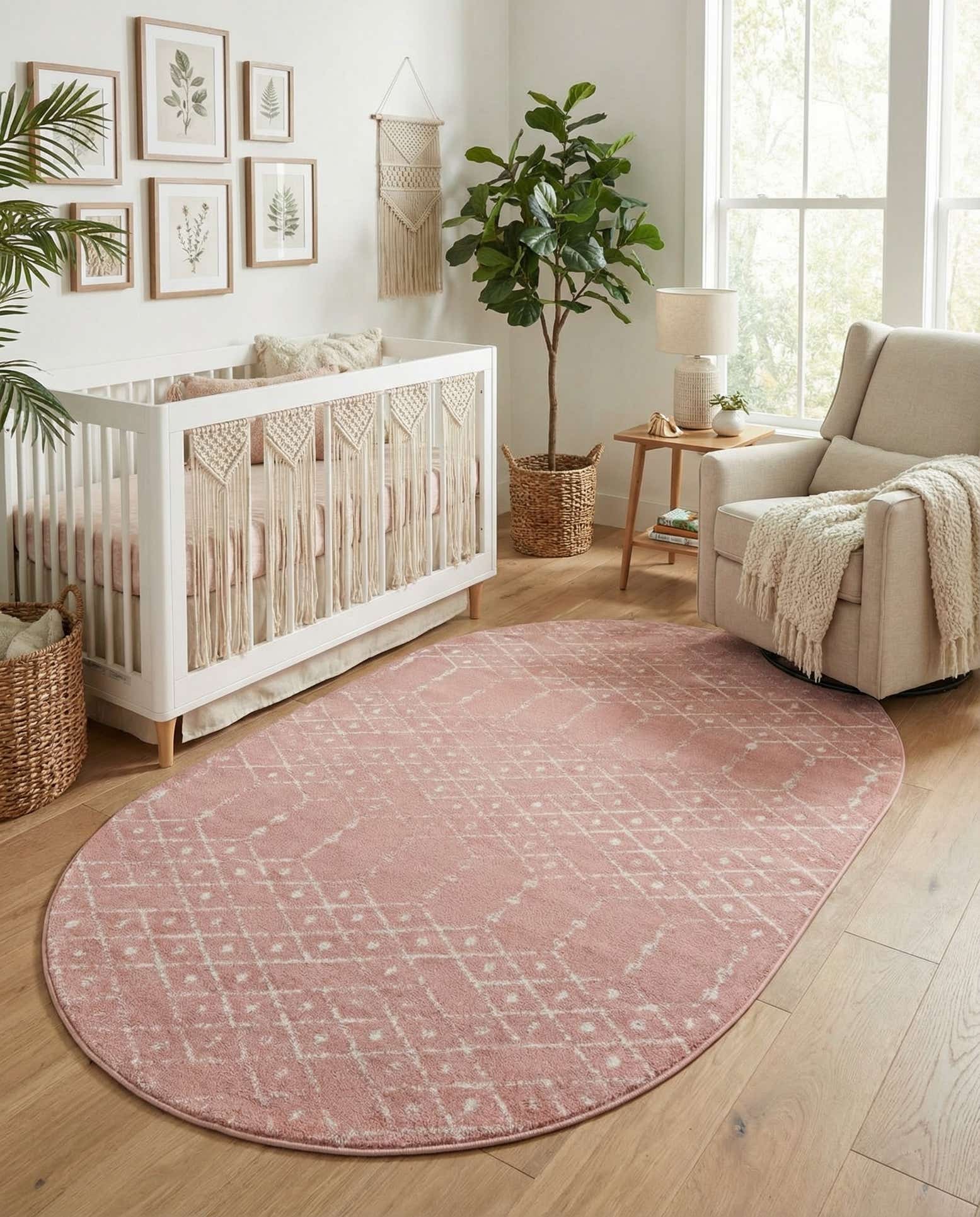 6' 1 x 9' Paxon Trellis Oval Rug
