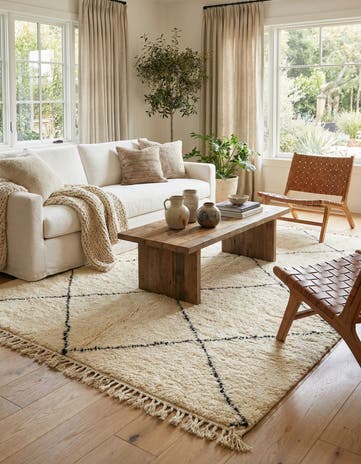 6' 9 x 9' 4 Hand Knotted Moroccan Wool Rug
