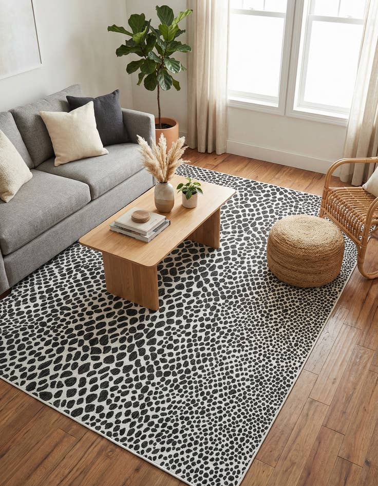 Detail image of 7' 10 x 11'  Washable Jill Zarin Cape Town Indoor / Outdoor Rug