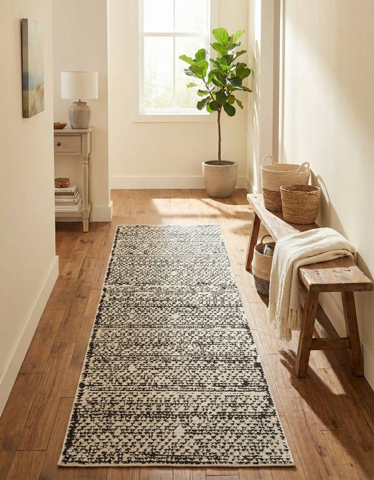 Detail image of  2' 7 x 10' Morocco Runner Rug