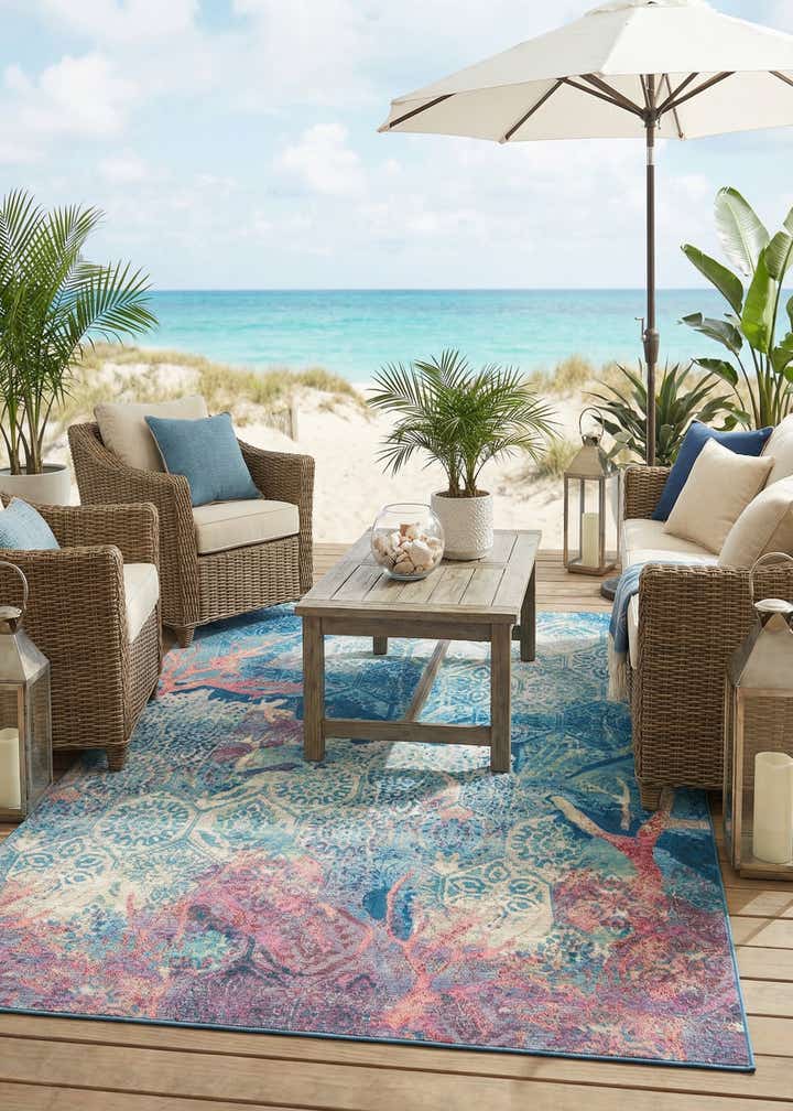 7' 10 x 11' Easy-Clean Coastal Indoor / Outdoor Rug