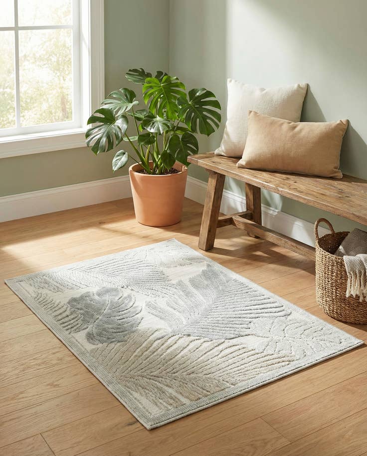 Detail image of 2' 2 x 3' Easy-Clean Botanical Indoor / Outdoor Rug