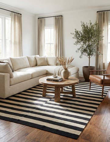 5' 6 x 8' 2 Hand Woven Kilim Modern Wool Rug