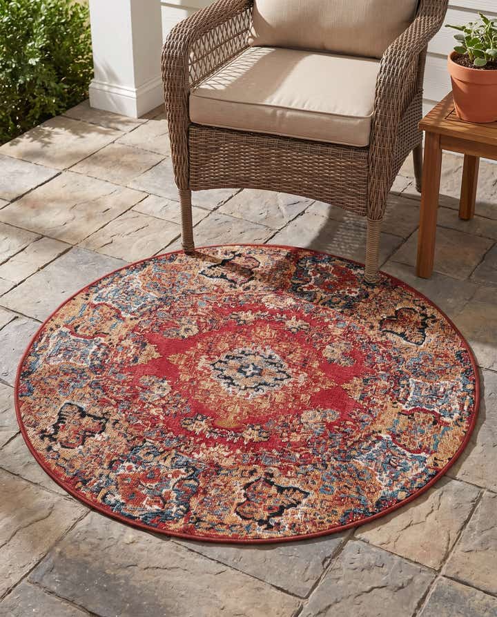 3' x 3' Easy-Clean Traditional Indoor / Outdoor Round Rug