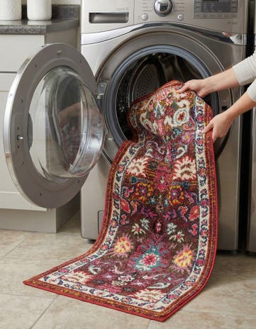 2' 2 x 6' 9 Washable Fleur Runner Rug