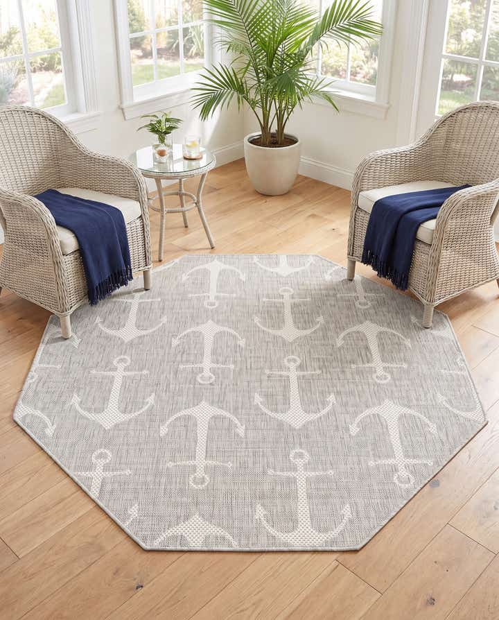 5' 3 x 5' 3 Easy-Clean Coastal Indoor / Outdoor Octagon Rug