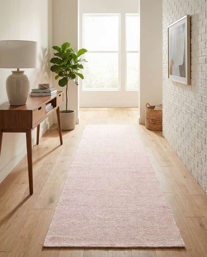 2' 7 x 10' Easy-Clean Jill Zarin Palm Springs Indoor / Outdoor Runner Rug