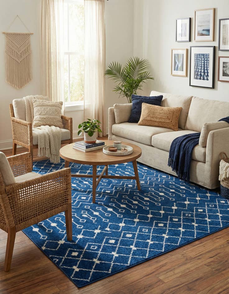 Detail image of  7' 10 x 7' 10 Moroccan Trellis Square Rug