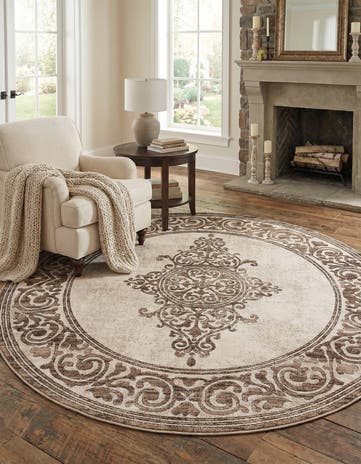 7' 10 x 7' 10 Hermitage Round Rug